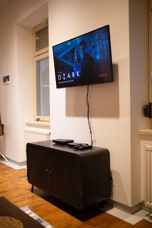 Alessia Apartment In The Old Town 티미쇼아라 외부 사진