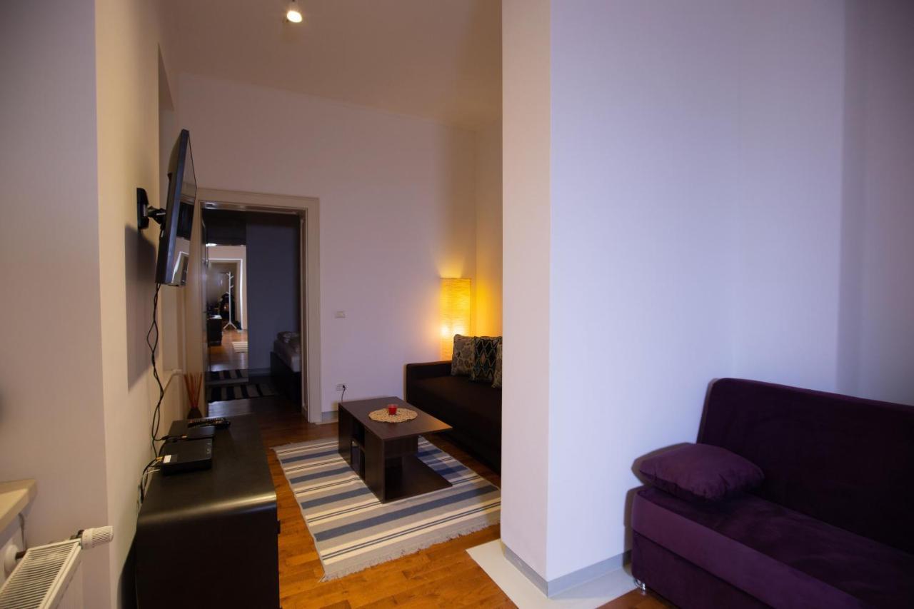 Alessia Apartment In The Old Town 티미쇼아라 외부 사진